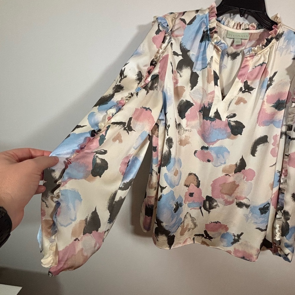 Ryegrass Watercolor Floral Ruffle Long Sleeve Blouse Size L - Picture 4 of 9